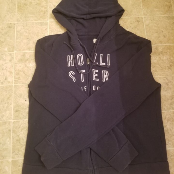 Navy blue Hollister sweater - Picture 2 of 3